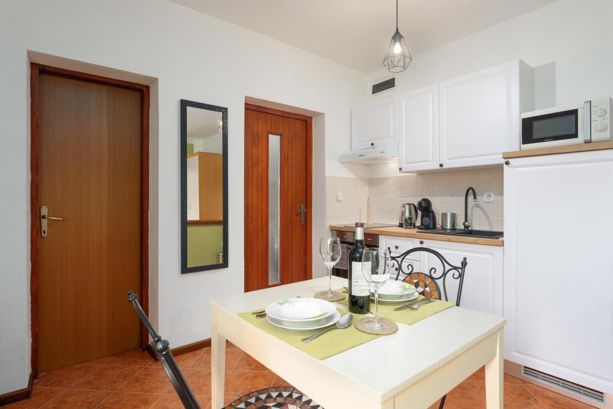 Studio Apartment 弗尔萨尔 外观 照片
